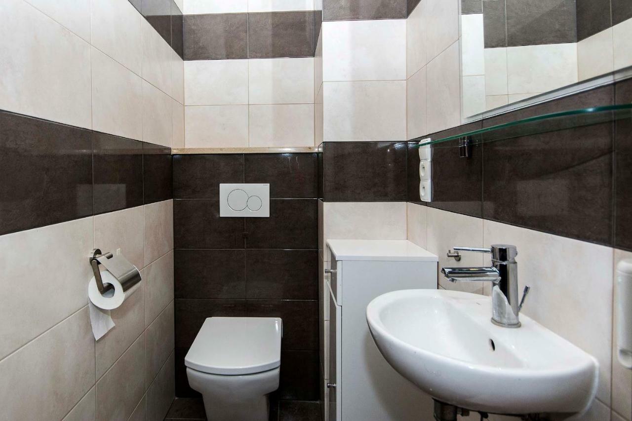 Gold - Neptun Park By Oneapartments Danzig Exterior foto